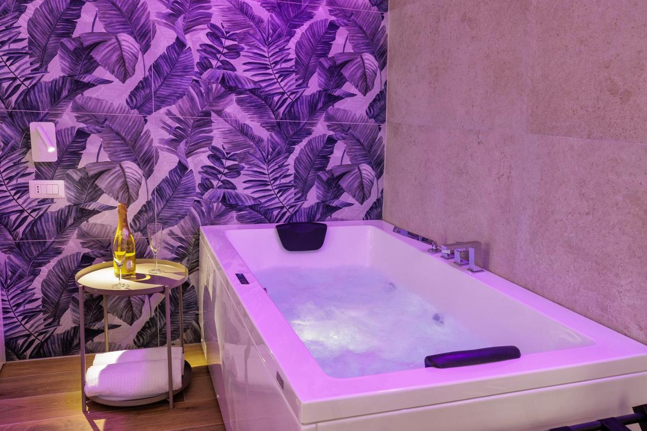 Live Suite Napoli Extérieur photo