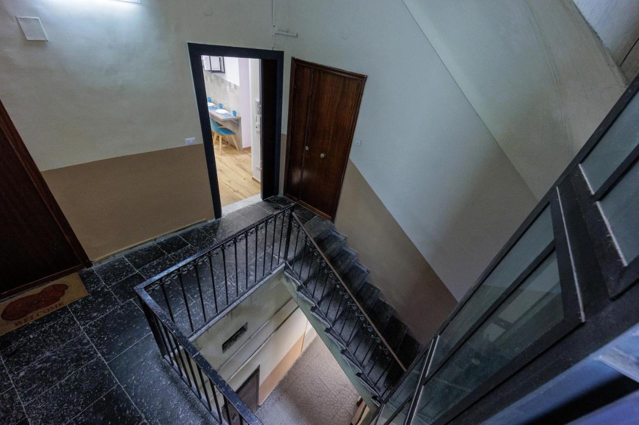Live Suite Napoli Extérieur photo