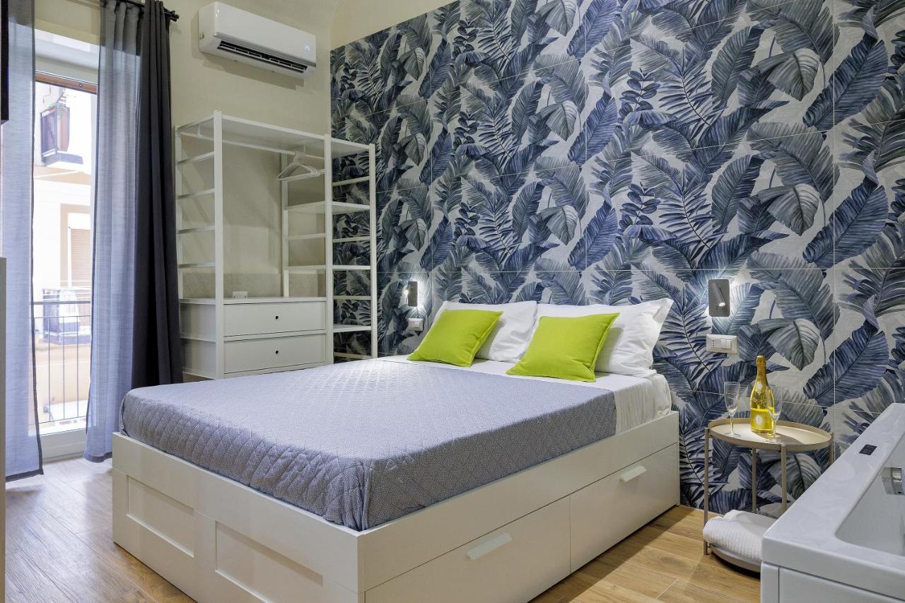 Live Suite Napoli Extérieur photo