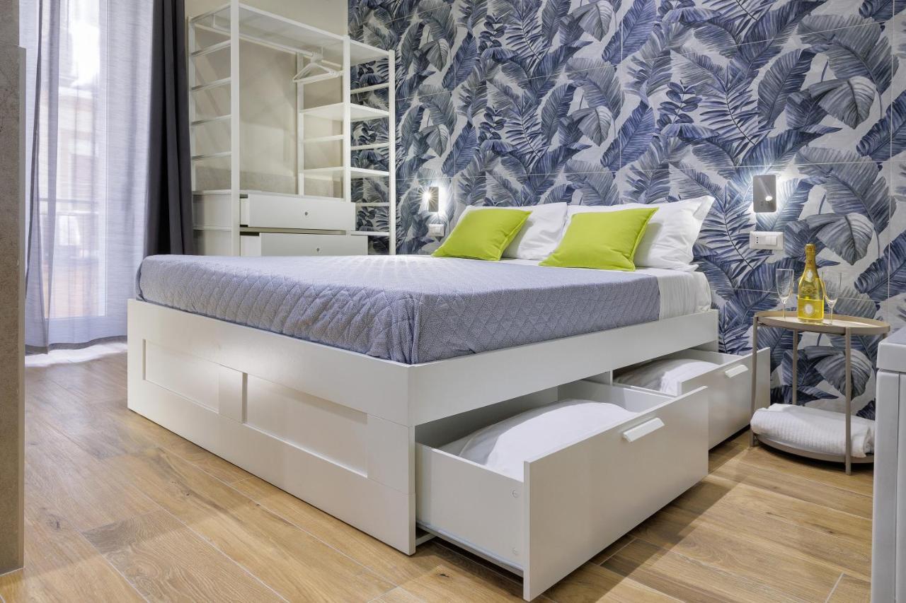 Live Suite Napoli Extérieur photo